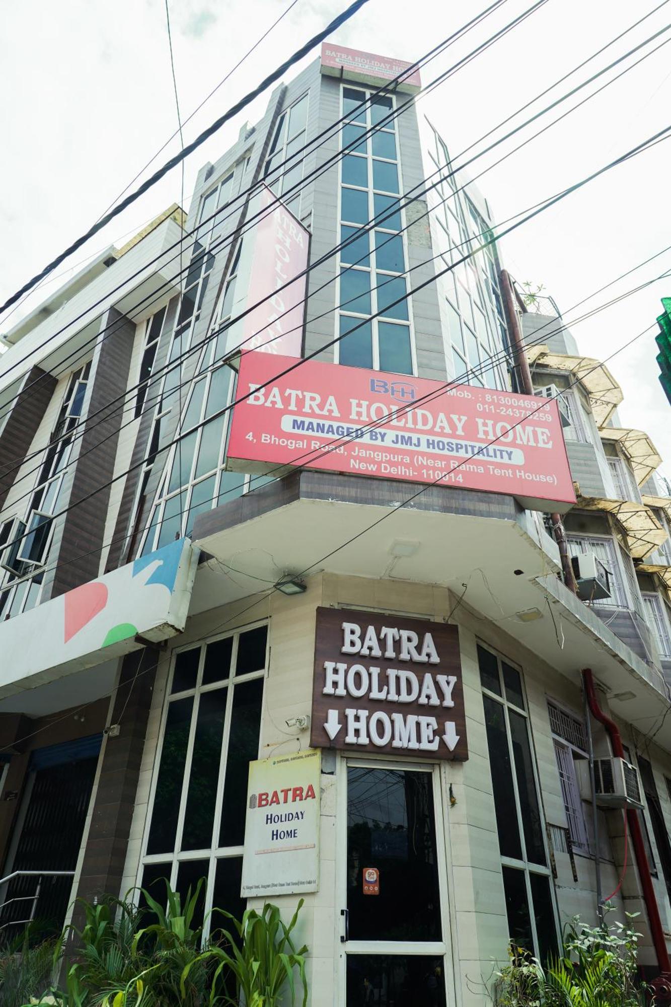 Hotel Batra Home Nizamuddin Ню Делхи Екстериор снимка